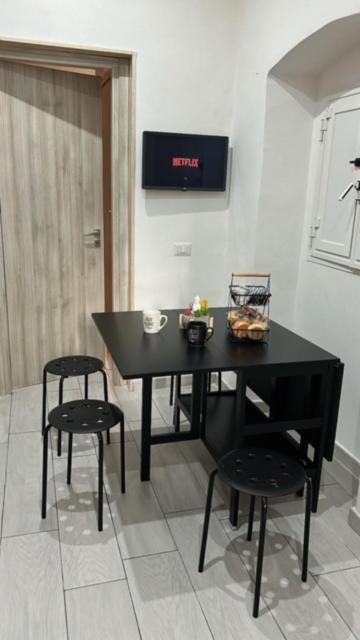 בארי Apartment Dominique מראה חיצוני תמונה